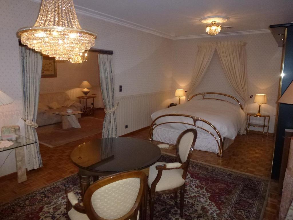 卡斯迪尼乌兰酒店 阿尔斯科特 客房 照片